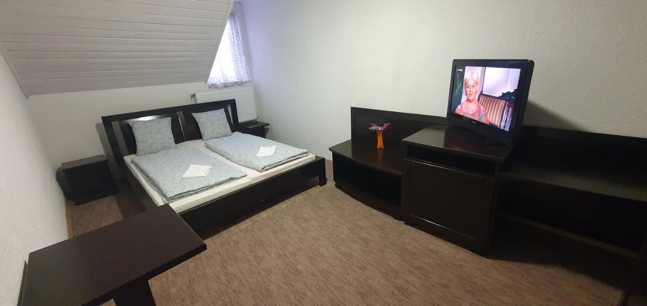 Appartement Apartman House à Odorheiu Secuiesc Extérieur photo